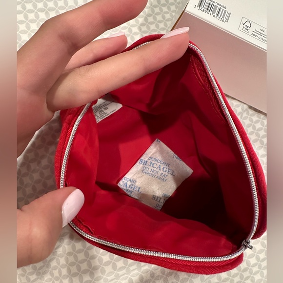 DIOR TROUSSE TOUCH BRAND NEW - Picture 2 of 3